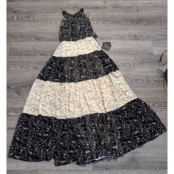 Lulus Mixed Message Black and Beige Floral Print Halter Maxi Dress - Picture 5 of 9